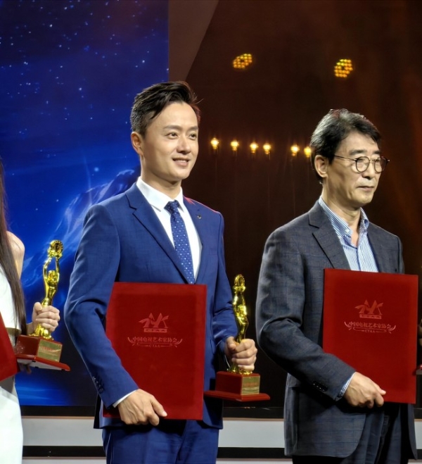 第10届亚洲微电影艺术节举办 吴健喜获“优秀男演员”大奖 